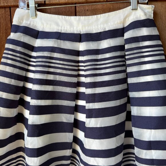 EUC ModCloth Navy and White Stripe Soiree Elation Skirt in Women's Large - Picture 2 of 9